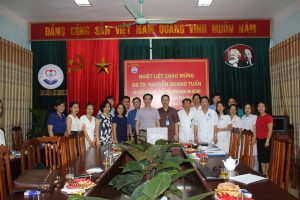 Bệnh viện Tim Hà Nội đến thăm và làm việc với Bệnh viện đa khoa Sơn Tây