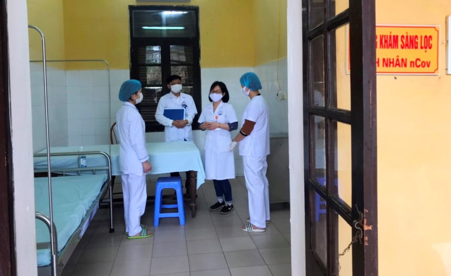 Bệnh viện Đa khoa Sơn Tây (Hà Nội) Sẵn sàng 24/24 giờ ứng phó dịch Covid-19
