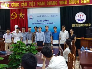 ĐÀO TẠO, CẤP CHỨNG NHẬN THỞ MÁY CHO CÁC BÁC SĨ