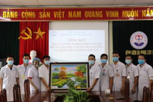 TỔNG KẾT CÔNG TÁC ĐÀO TẠO CHO  SINH VIÊN Y KHOA NĂM CUỐI VỀ THỰC TẬP