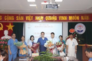 BỆNH VIỆN ĐA KHOA SƠN TÂY CÔNG BỐ QUYẾT ĐỊNH BỔ NHIỆM LÃNH ĐẠO MỘT SỐ KHOA