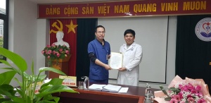 BỆNH VIỆN ĐA KHOA SƠN TÂY CÔNG BỐ QUYẾT ĐỊNH BỔ NHIỆM, BỔ NHIỆM LẠI LÃNH ĐẠO MỘT SỐ KHOA