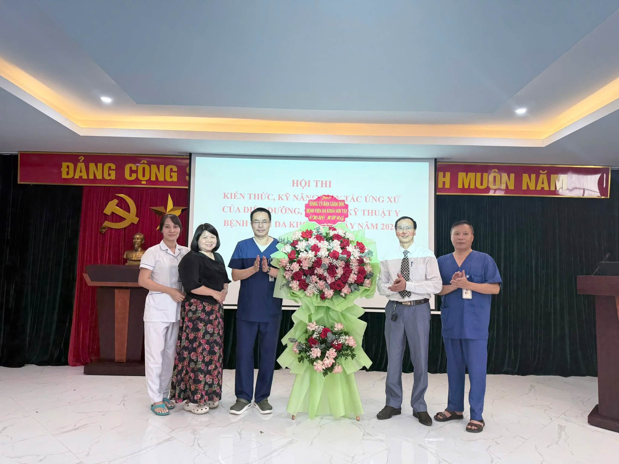 BỆNH VIỆN ĐA KHOA SƠN TÂY TỔ CHỨC THÀNH CÔNG HỘI THI ĐIỀU DƯỠNG, HỘ SINH, KỸ THUẬT Y NĂM 2026