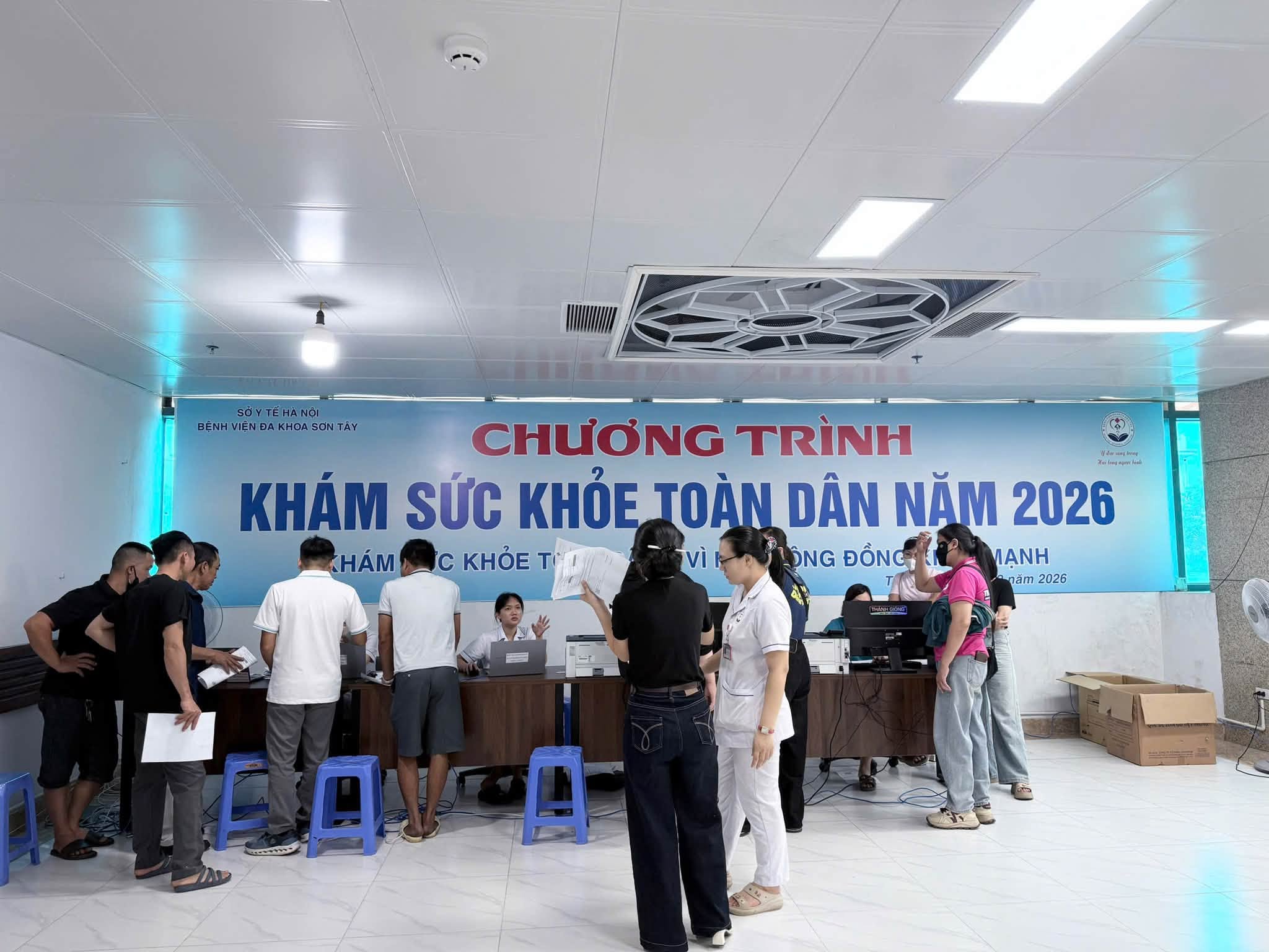 🏥 BỆNH VIỆN ĐA KHOA SƠN TÂY: KHÁM SỨC KHỎE NGƯỜI LAO ĐỘNG VÀ TIẾP TỤC HÀNH TRÌNH CHĂM SÓC SỨC KHỎE TOÀN DÂN